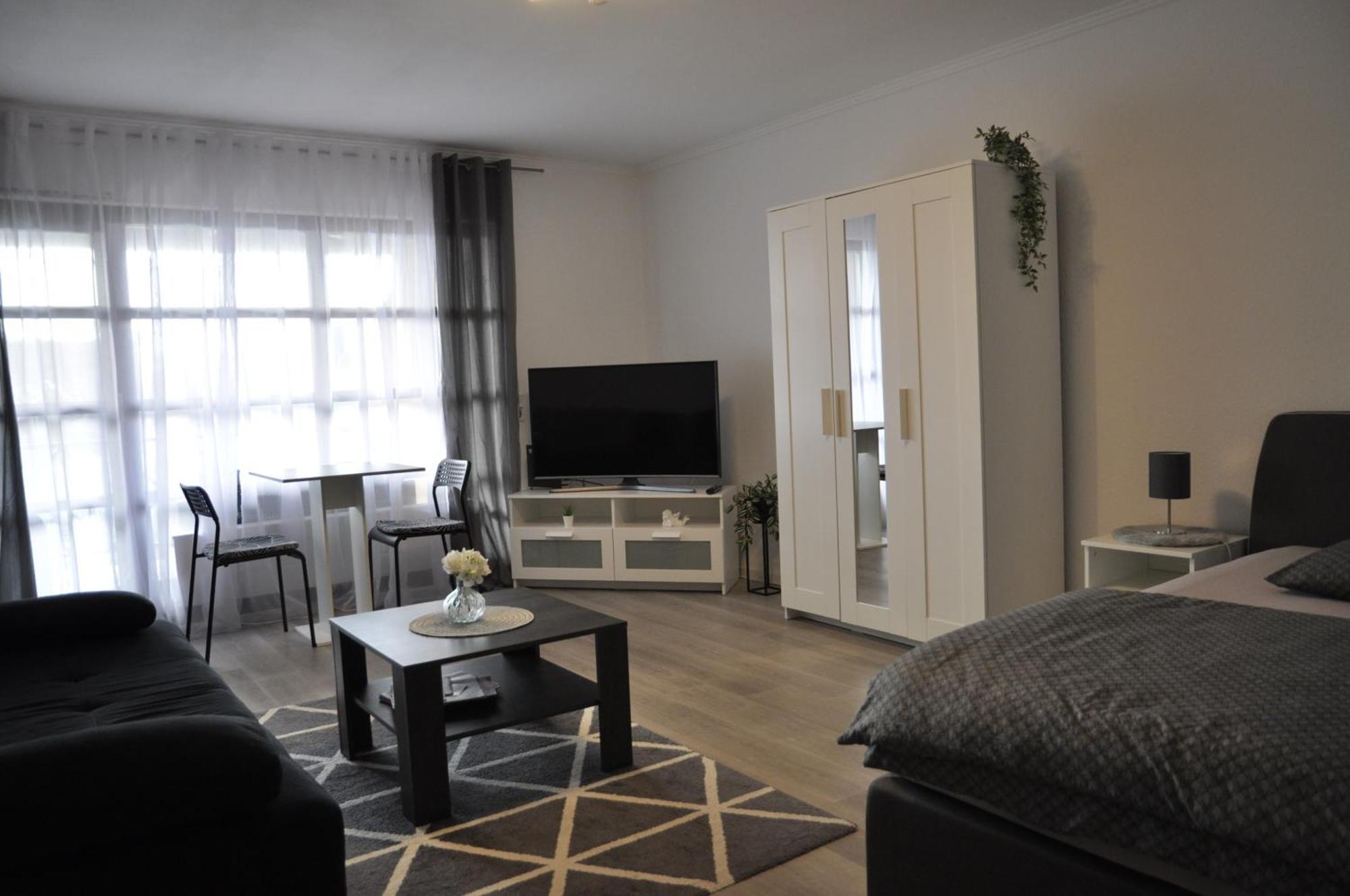 Deluxe Apartment 2 - Ruhe Oase - 1Zkb Balkon - Parkplatz バートナウハイム エクステリア 写真